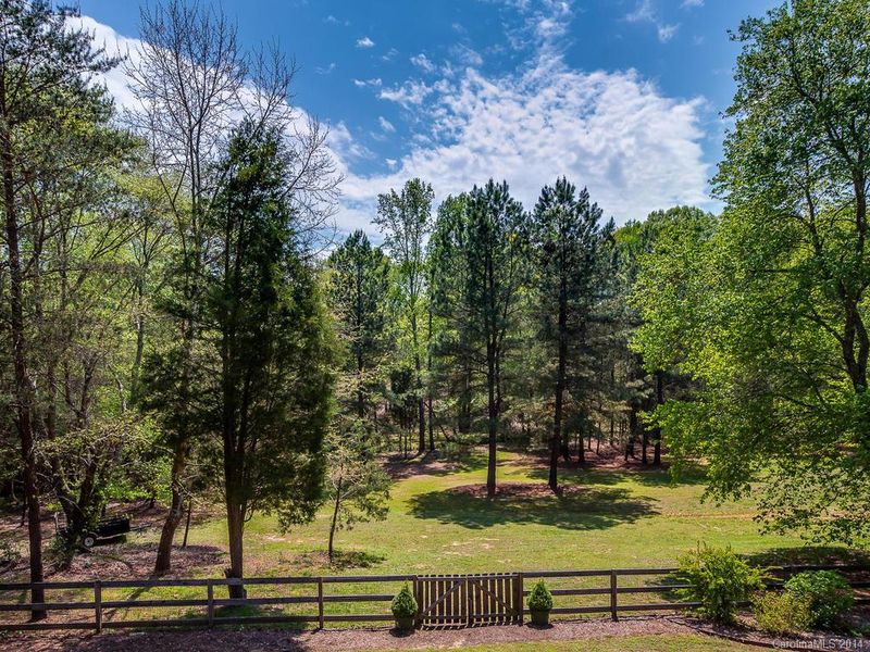 3886 Mount Beulah Rd, Sherrills Ford, NC 28673
