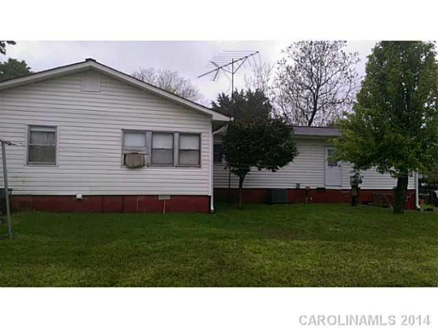 416 Elizabeth Ln, Gastonia, NC 28052