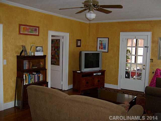 334 Bost St, Statesville, NC 28677