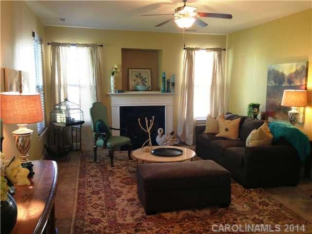 408 Riverfront Pw, Mount Holly, NC 28120