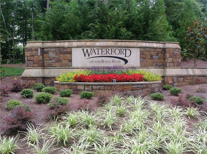 10022 Alabaster Dr #54, Davidson, NC 28036