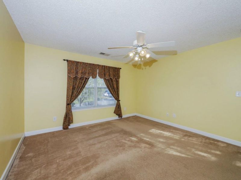 2614 Lookout Point Rd, Kannapolis, NC 28083