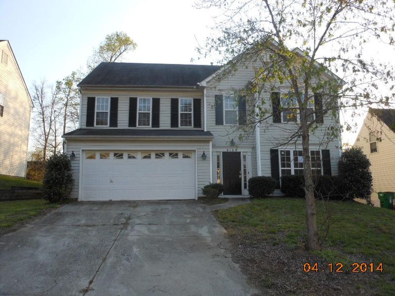 9139 Eventine Ct, Charlotte, NC 28214