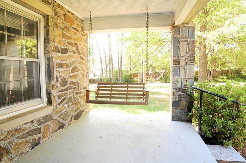 1122 N Rocky River Rd, Monroe, NC 28110