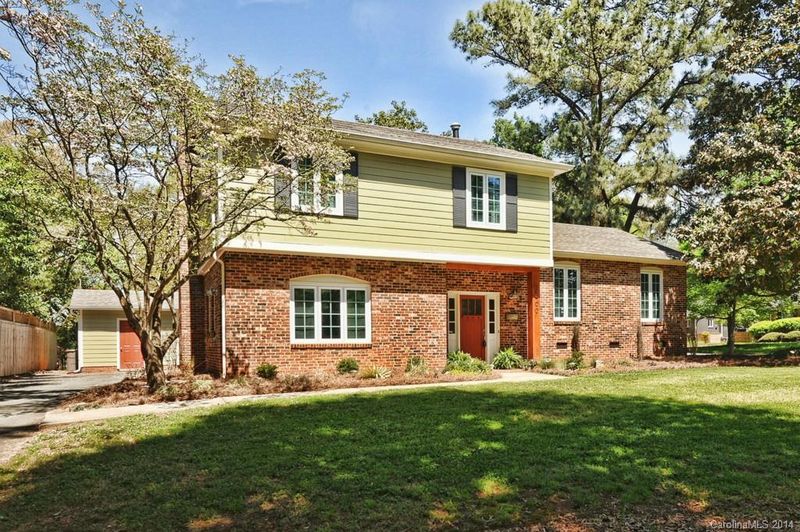 2400 Dalesford Dr, Charlotte, NC 28205