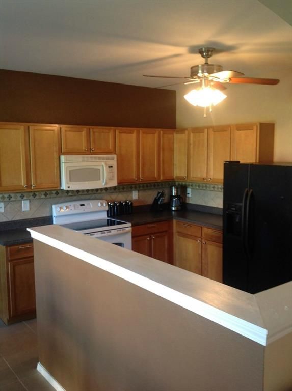 7412 Loyalist St, Charlotte, NC 28216