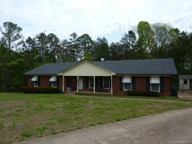 311 Heather Ln #22, Mount Holly, NC 28120