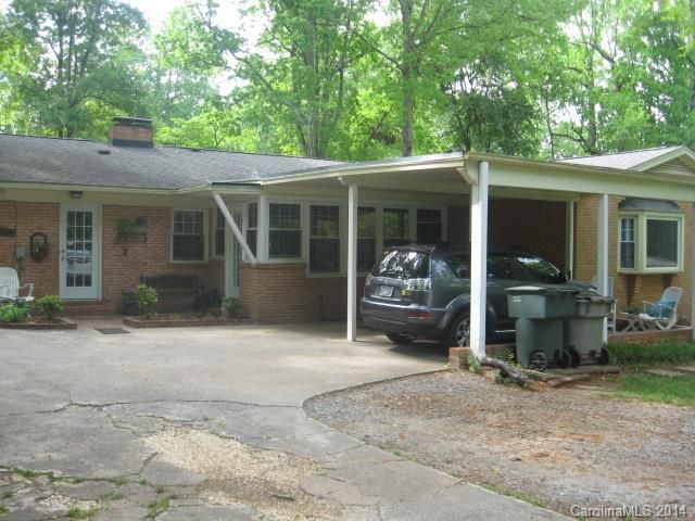 608 Bridle Path Trl, Gastonia, NC 28054
