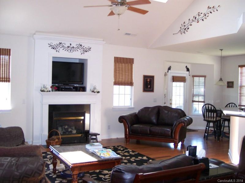 4910 Sandtyn Dr, Waxhaw, NC 28173