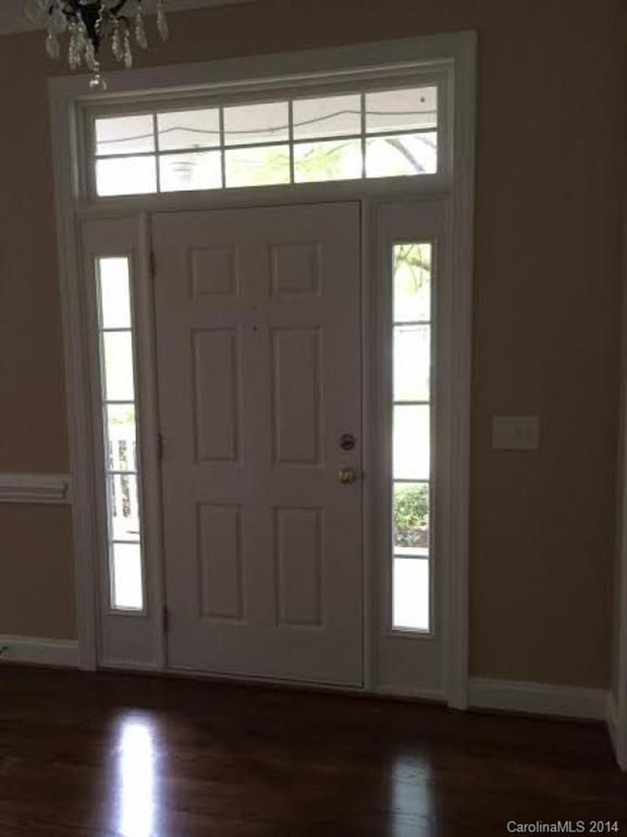 4456 Rustling Woods Dr, Denver, NC 28037