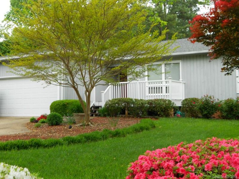 2997 S Lakeshore Rd, Denver, NC 28037