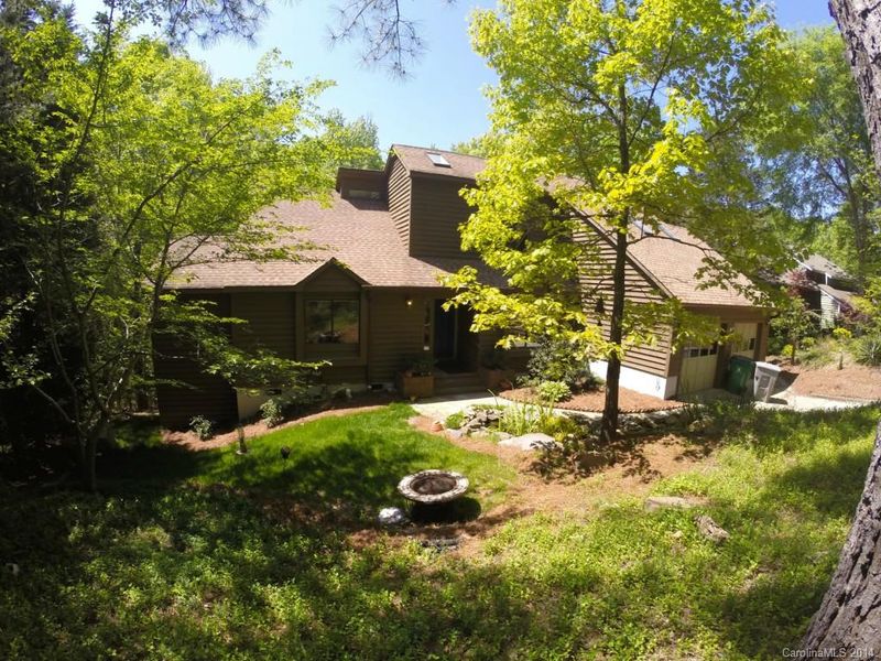 834 Old Bell Rd, Charlotte, NC 28270