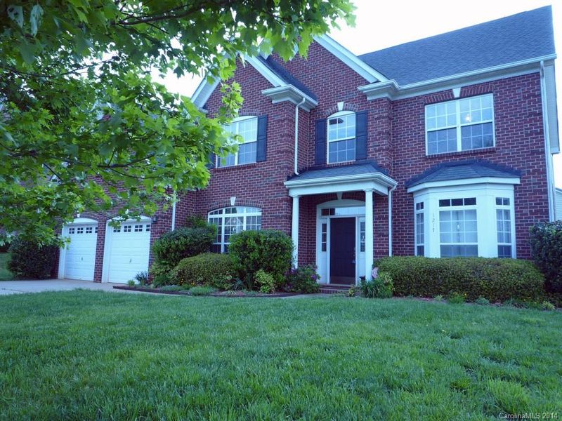 1217 Dunblane Ct, Charlotte, NC 28269