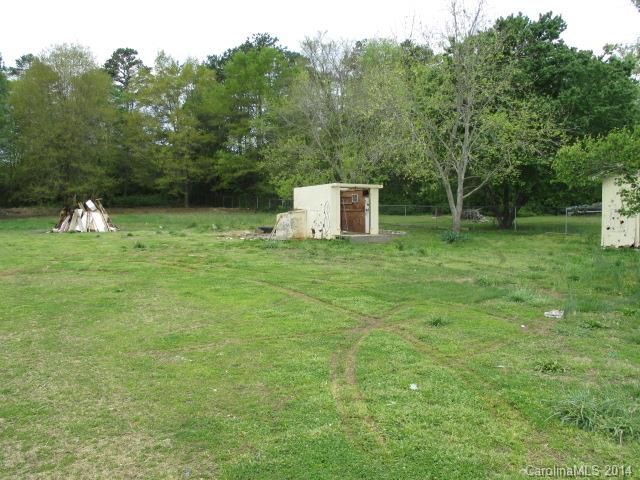 831 Narrow Gauge Rd, Dallas, NC 28034
