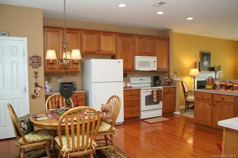 2689 NW Torrington Ln, Concord, NC 28027