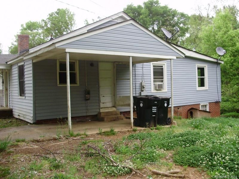 261 SW Broad Dr, Concord, NC 28025