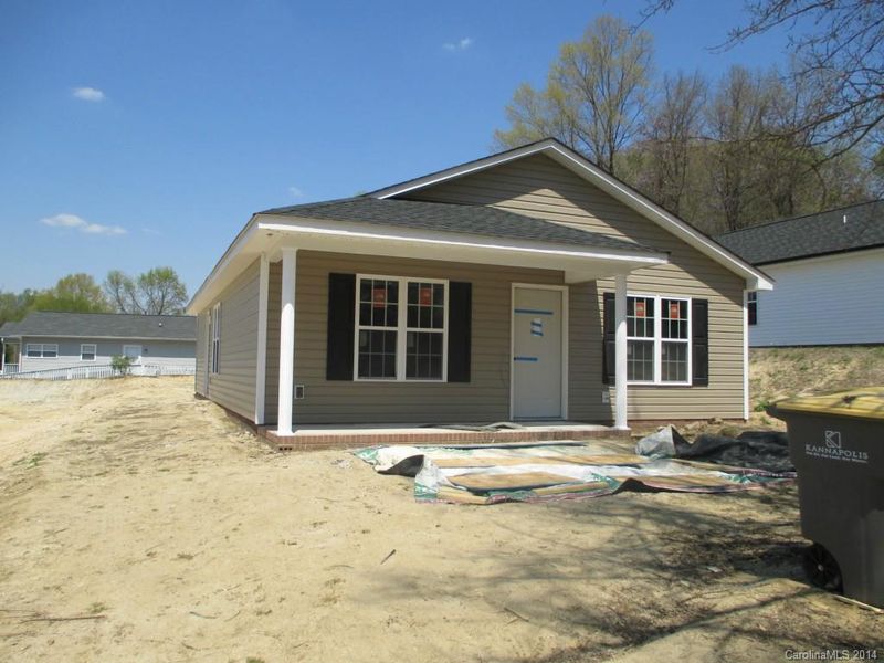 1116 Walnut St S, Kannapolis, NC 28081