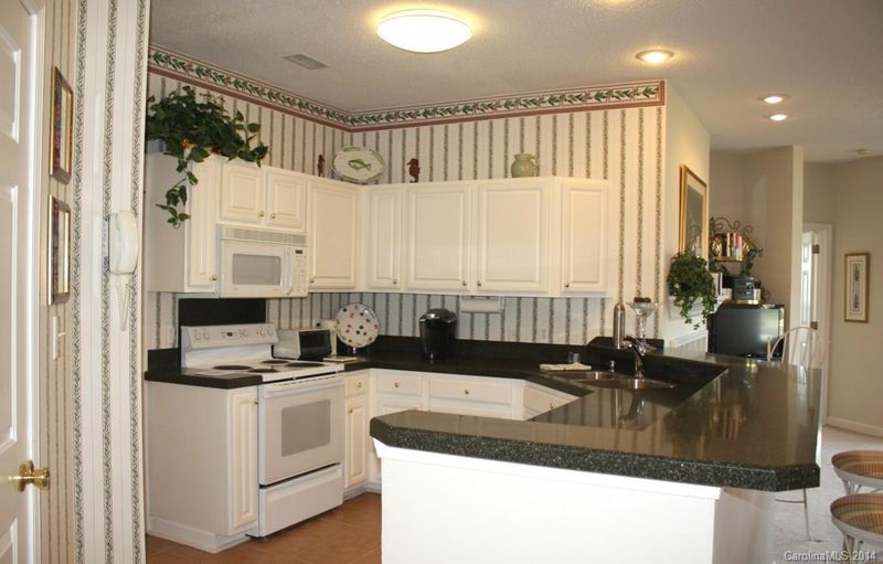 1212 Torrence Cir #1212, Davidson, NC 28036