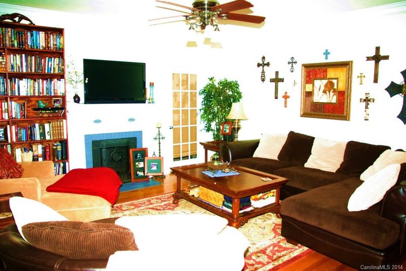 4655 Cureton Ferry Rd, Catawba, SC 29704