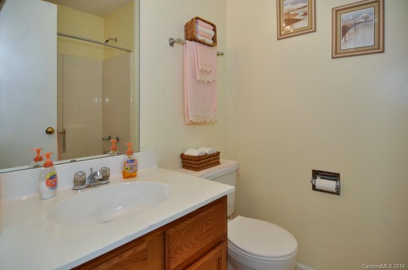 13600 Wildiris Ct, Pineville, NC 28134