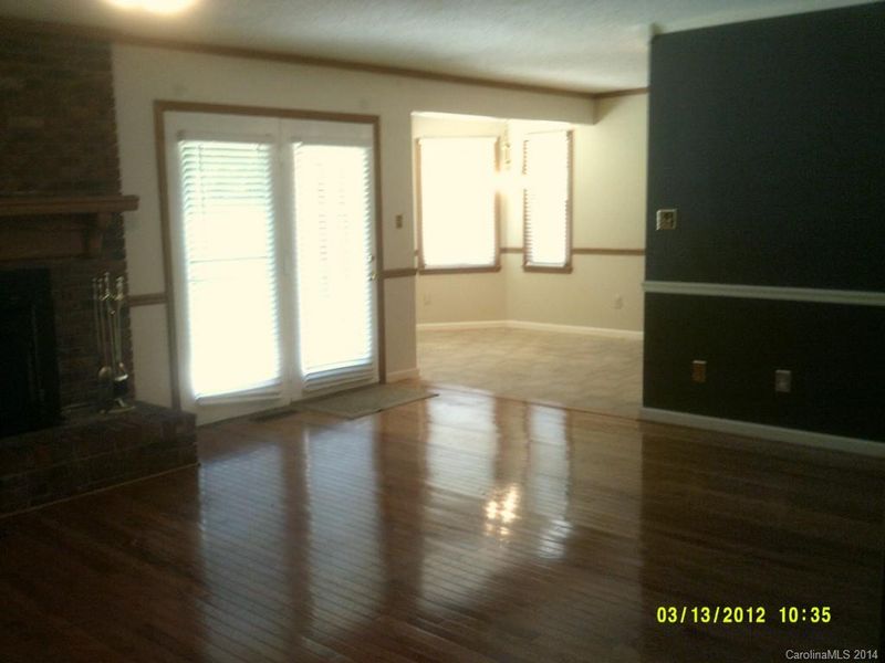 506 W Ormand Ave, Bessemer City, NC 28016