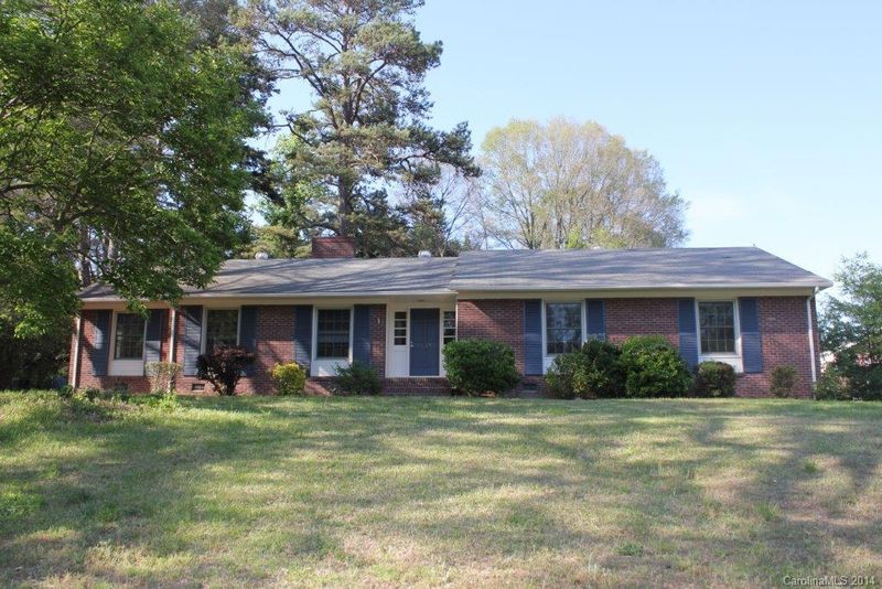 1039 Paramount Cir #8, Gastonia, NC 28052