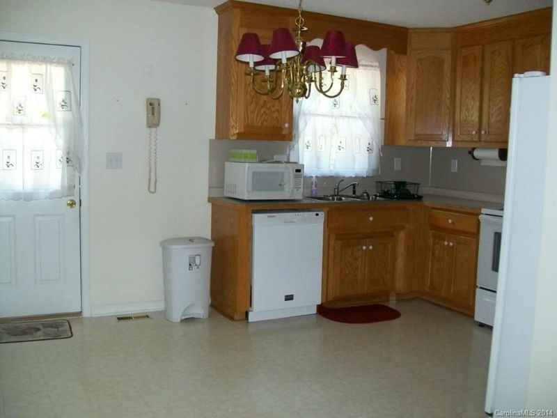 405 Self St, Cherryville, NC 28021