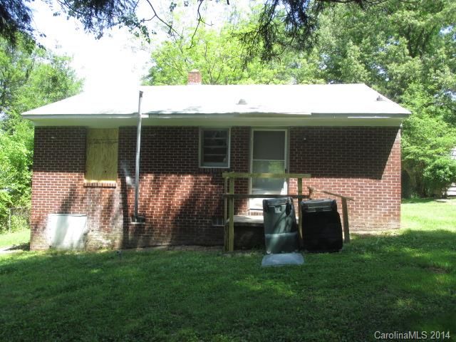 811 Davidson Ave E, Gastonia, NC 28054