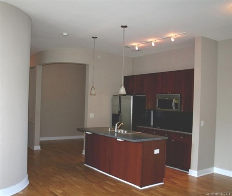 712 N Davidson St N #712, Charlotte, NC 28202