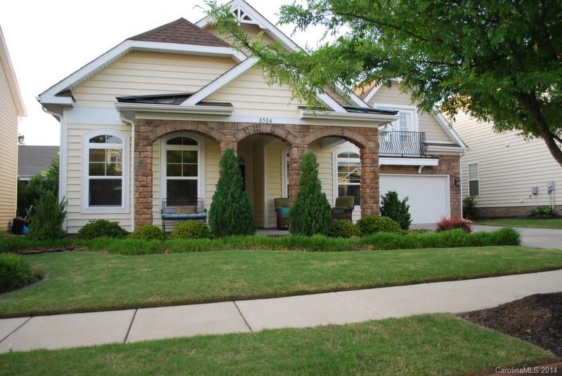 8504 Whitehawk Hill Rd, Waxhaw, NC 28173