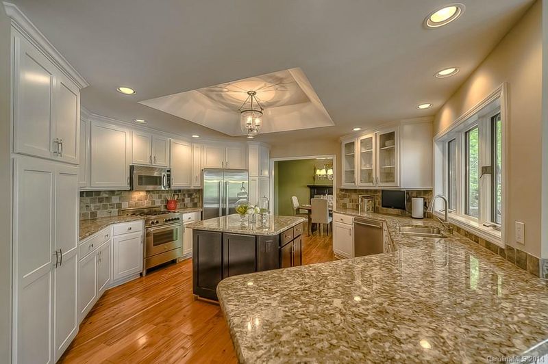 18948 Mary Ardrey Cir, Cornelius, NC 28031
