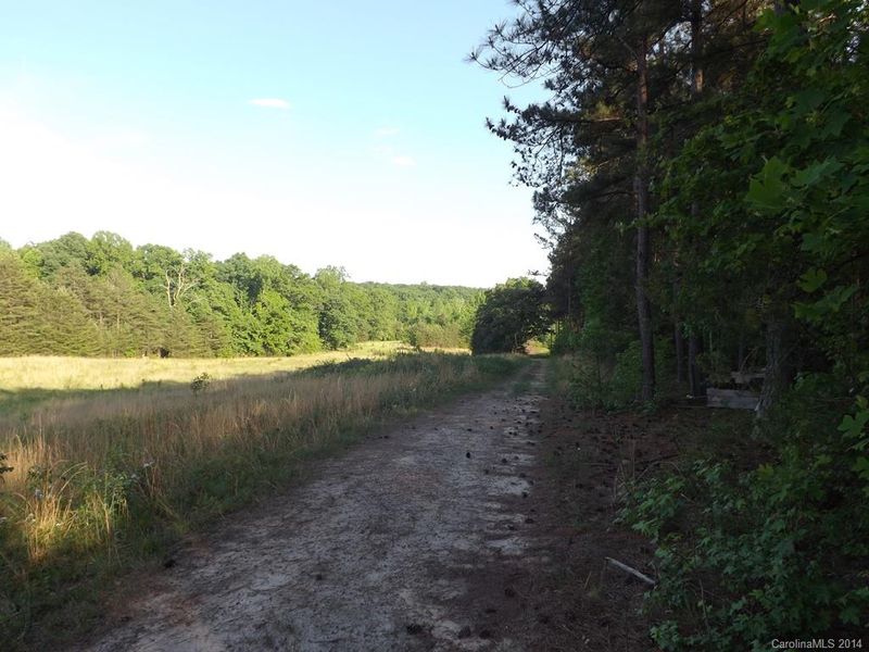 5002 E Nc 150 Hw, Lincolnton, NC 28650