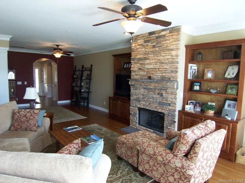 308 Wave Crest Dr #40, Tega Cay, SC 29708
