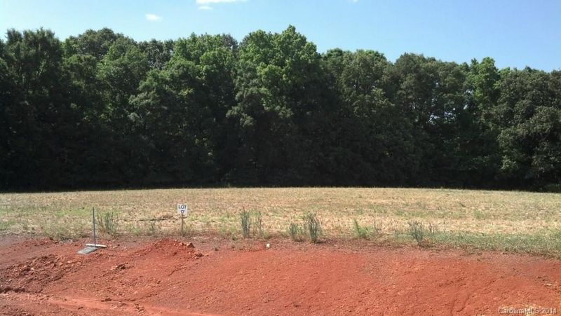 1906 Scuffle Hill Dr #17, Monroe, NC 28110