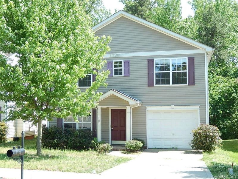 1101 Allegiance Dr, Charlotte, NC 28217