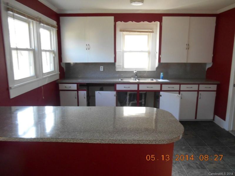 918 Grace Ave, Kannapolis, NC 28083