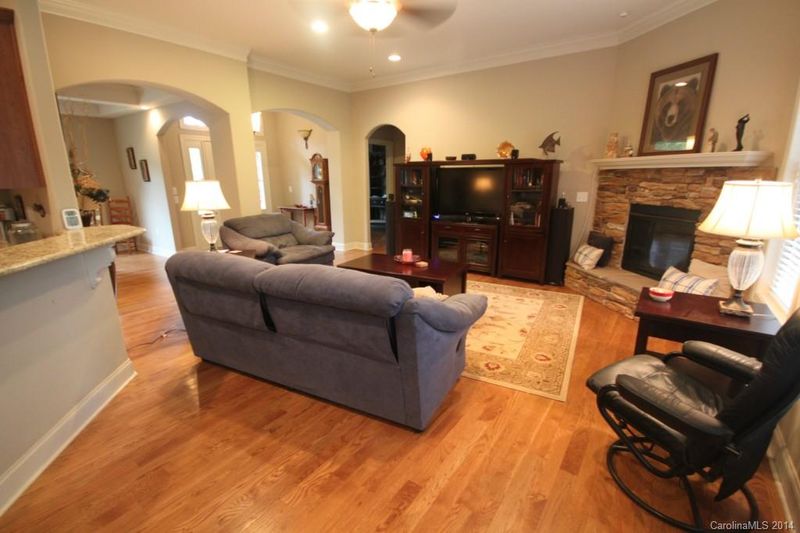 6530 Havencrest Dr, Denver, NC 28037