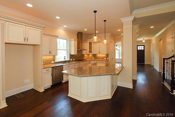 2112 Tatton Hall Rd #421, Fort Mill, SC 29715
