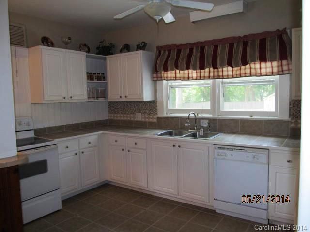 802 E Front St #L 1-2, Statesville, NC 28677