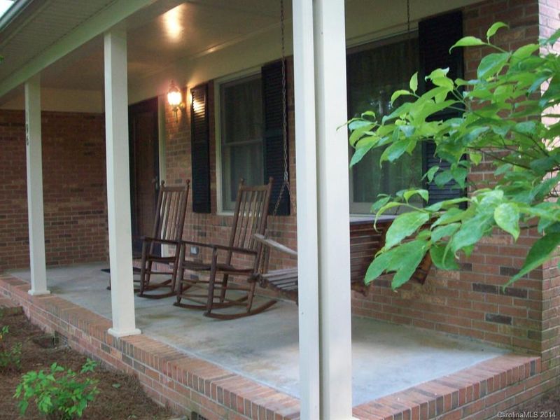 196 Flint Ridge Rd, Concord, NC 28025