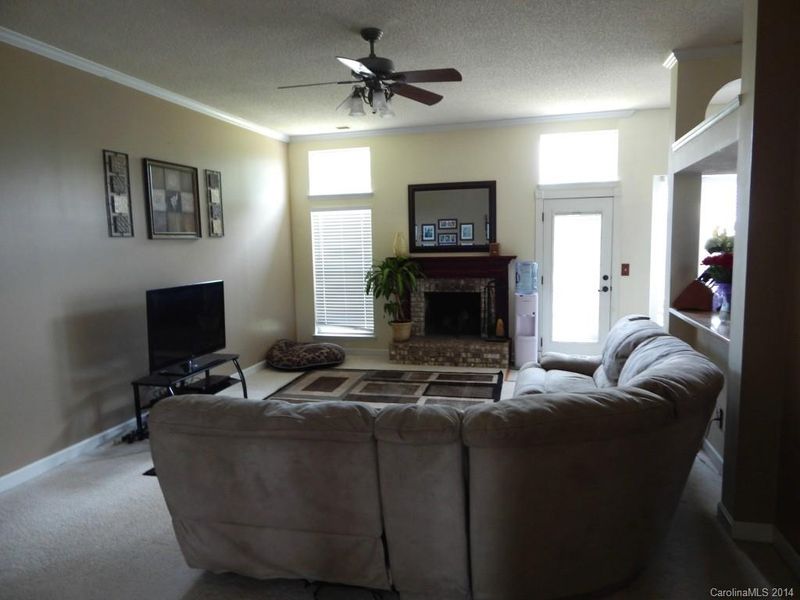 3209 Nedmore Ct, Matthews, NC 28105