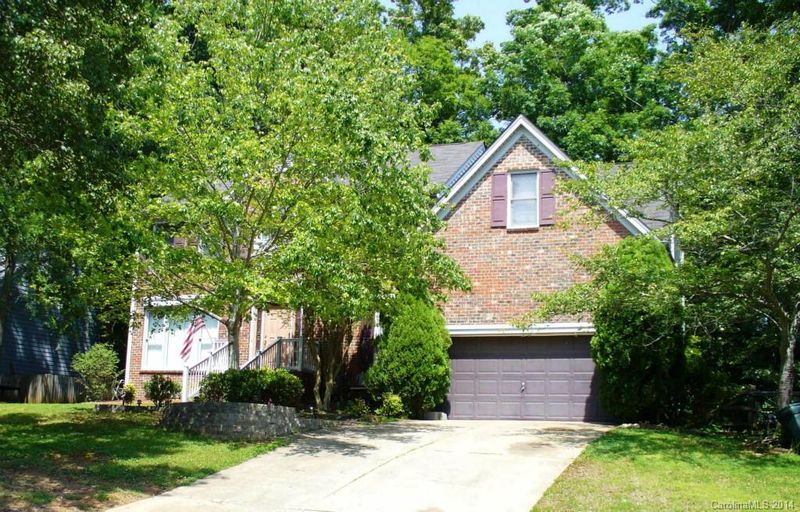 2423 Annecy Dr, Matthews, NC 28105