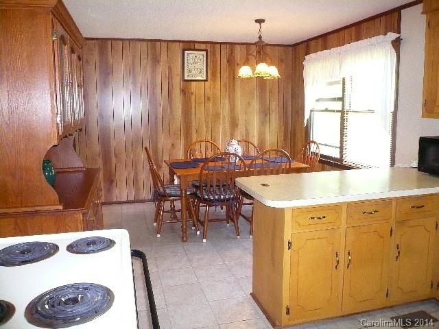 188 Low Bridge Rd, Iron Station, NC 28080
