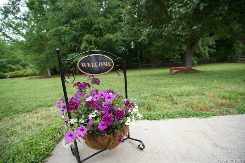 2005 Onotoa Dr, Indian Trail, NC 28079