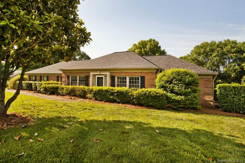 13534 Idlewild Rd, Matthews, NC 28105