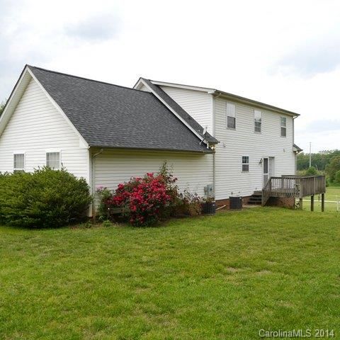 710 John Douglas Dr, Belmont, NC 28012