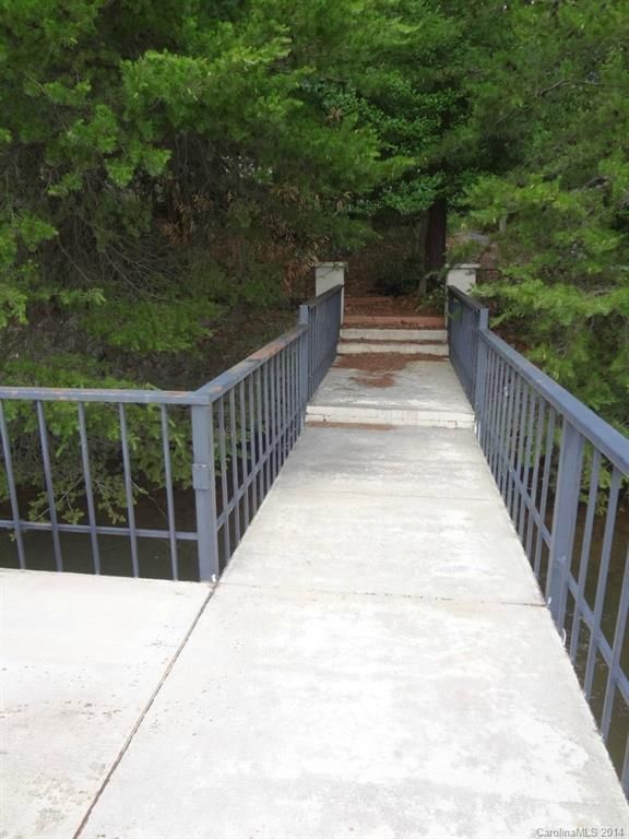 130 Channel Pointe Ln, Mooresville, NC 28117