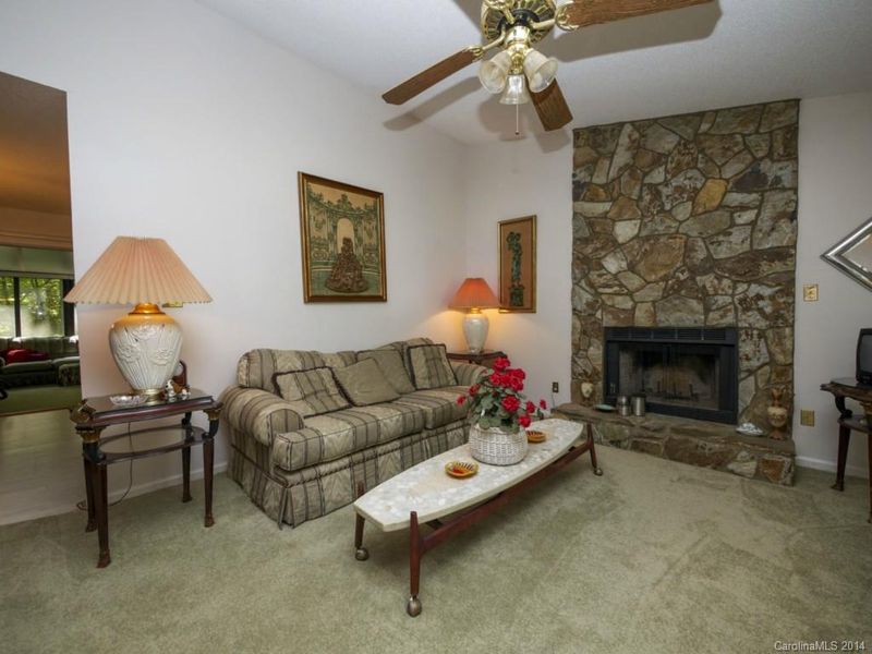 2205 Ryan Ct, Charlotte, NC 28214
