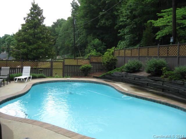 131 Spargo St, Gastonia, NC 28056