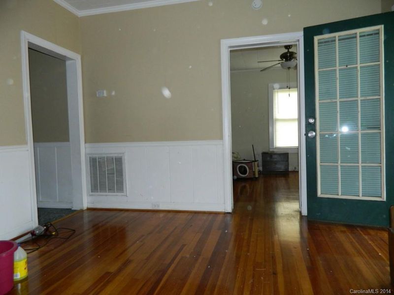 352 Mayflower Ave, Cramerton, NC 28032